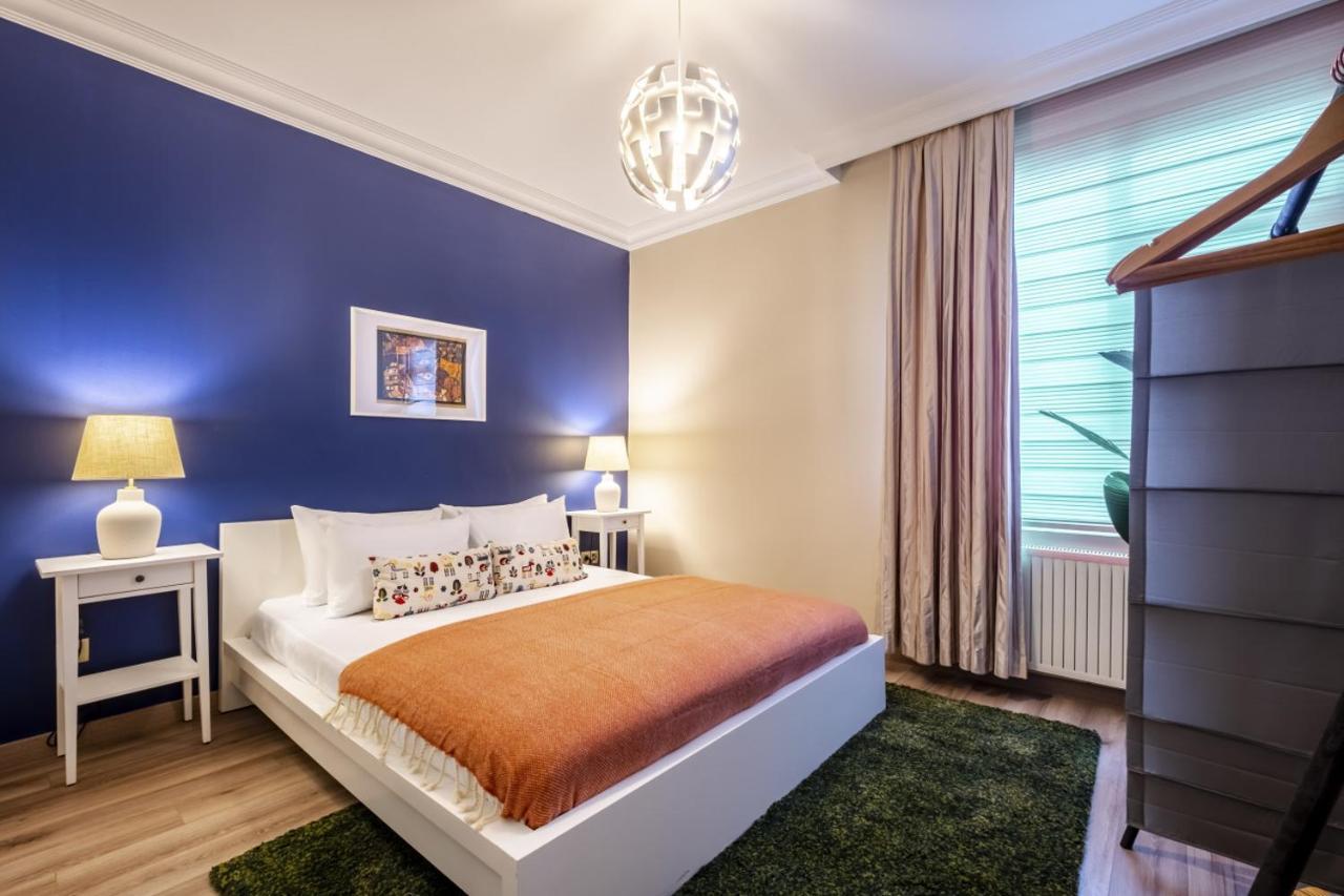 Appartamento Captivating Flat With Balcony Near Besiktas Pier Provincia di Provincia di Istanbul Esterno foto